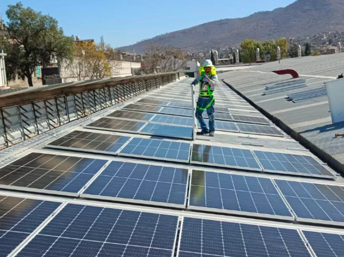 Proyecto fotovoltaico industrial de Zaga Centro para Hidromex
